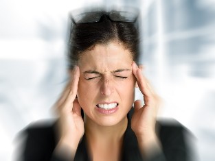 Dizziness and headaches often harassed when osteochondrosis cervical